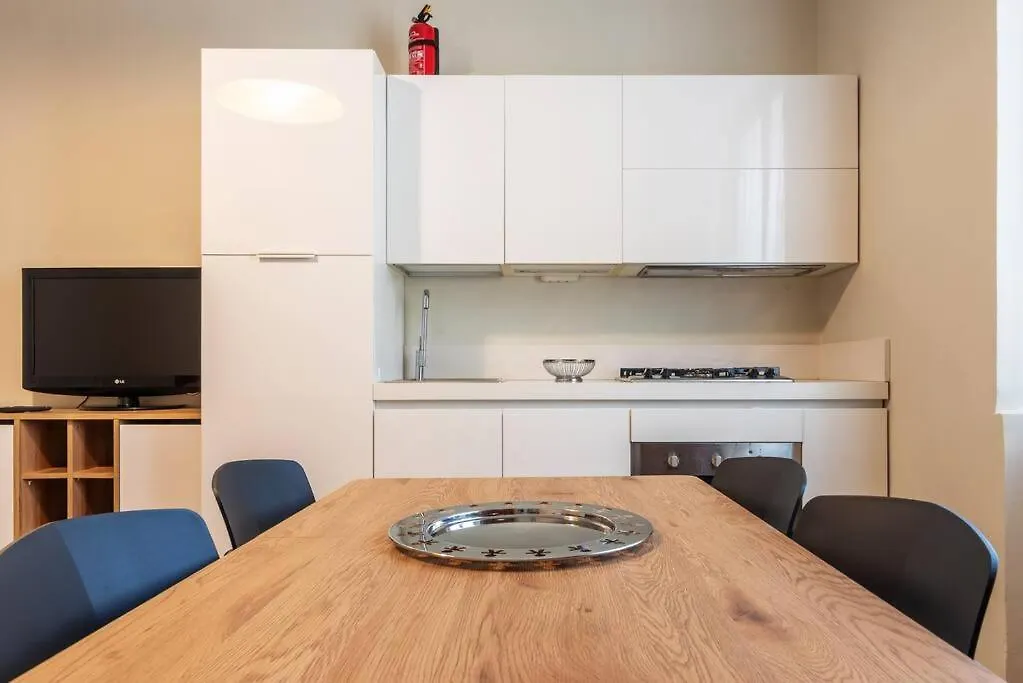 Apartment Ferienwohnung Da Giuliana - Moderno Bilocale Mailand Italien